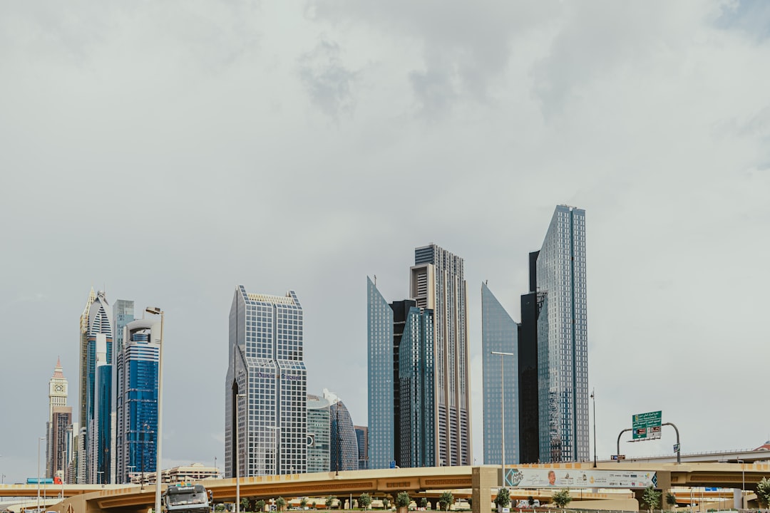 تجهيز البنية التحتية لـ فني بأعلى المعايير العالمية