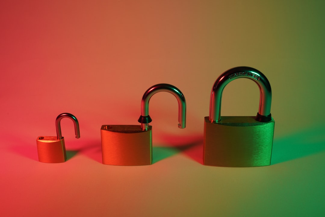 الفرق بين أنواع حماية من الاختراق وأي منها يناسب شركتك؟